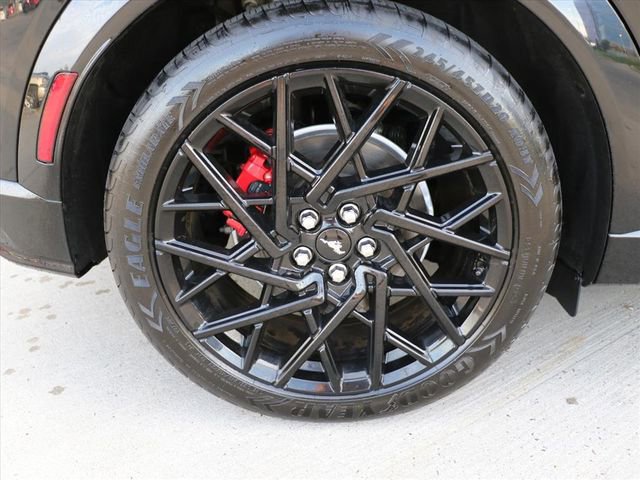 Used 2023 Ford Mustang Mach-E GT image 10