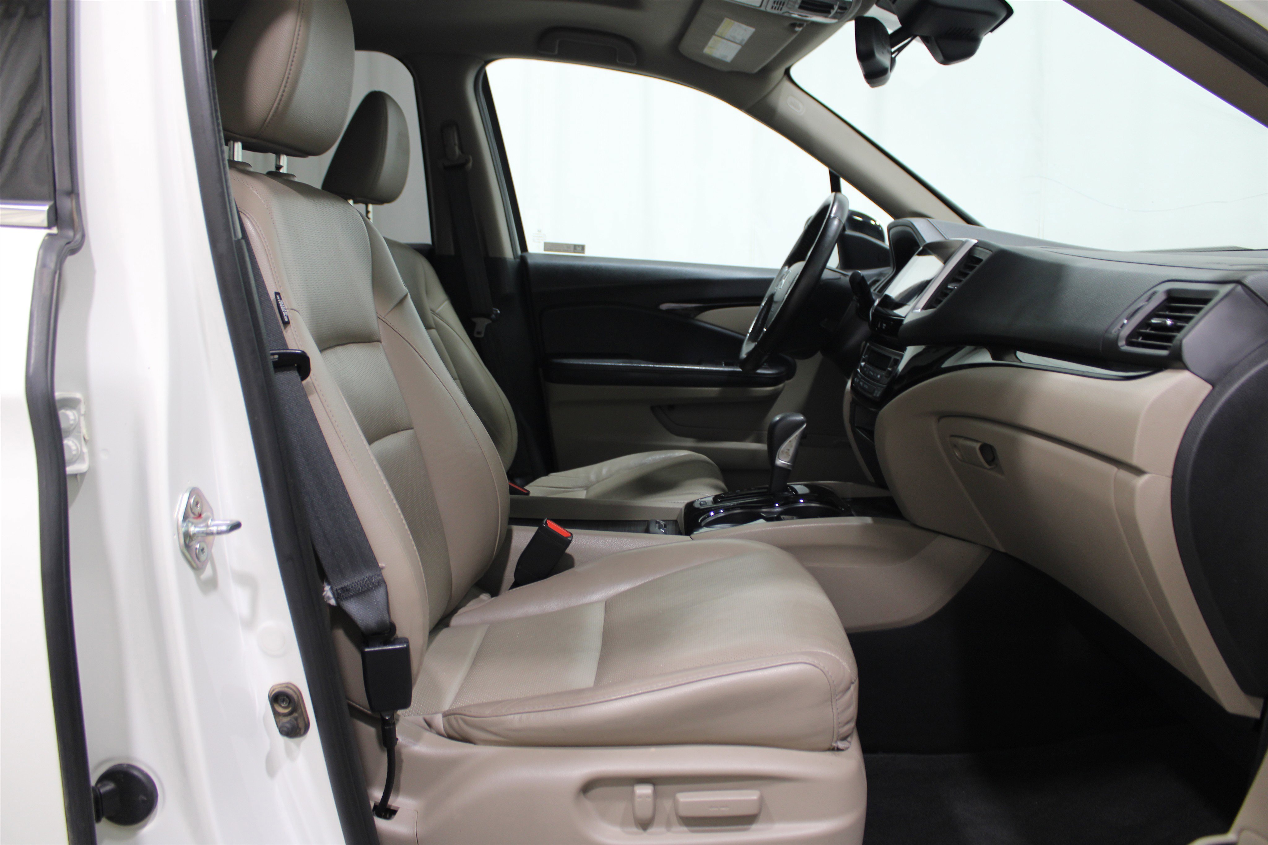 Used 2019 Honda Ridgeline RTL-E image 26