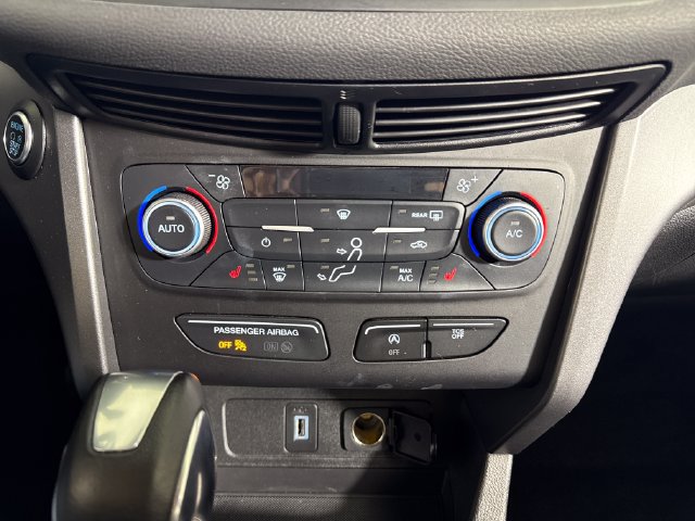 Used 2019 Ford Escape SEL AWD/4WD image 30
