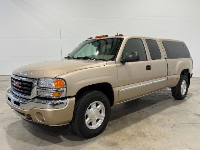 Used 2005 GMC Sierra 1500 SLT w/ Light Duty Power Package