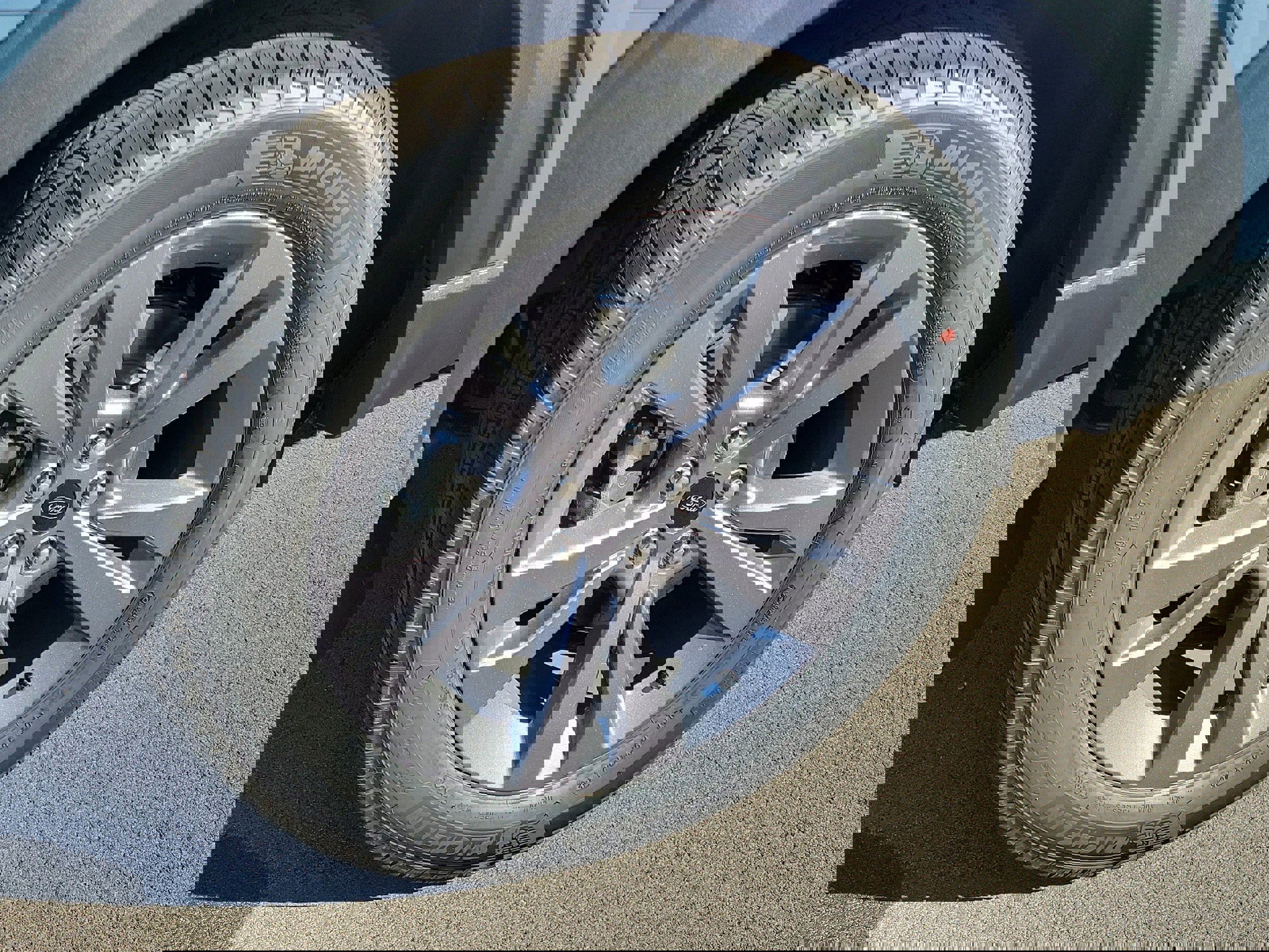 New 2026 Ford Explorer Active w/ Active Comfort Package image 5