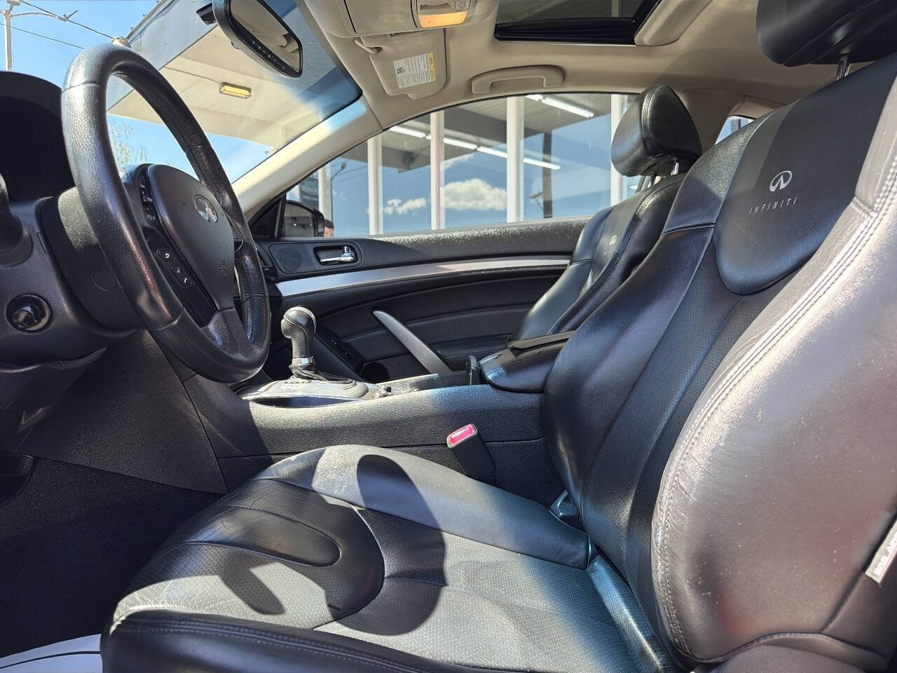 Used 2011 INFINITI G37 x Coupe w/ Premium Pkg AWD/4WD image 17
