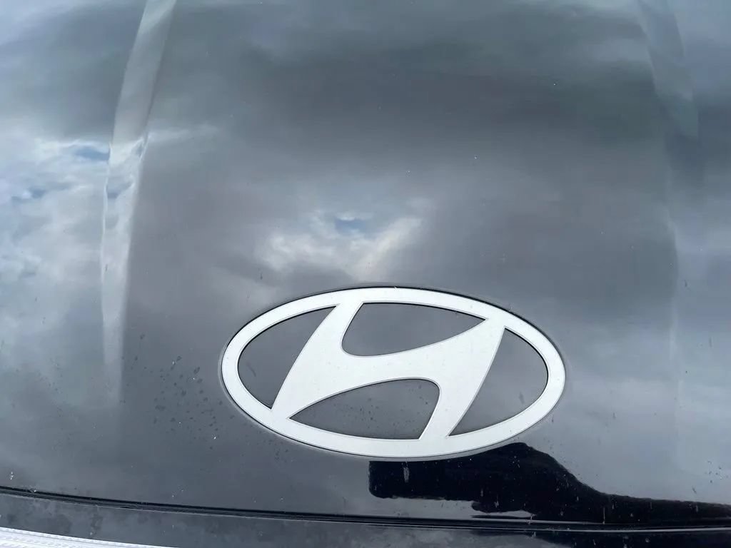 Used 2025 Hyundai Sonata SEL FWD image 11