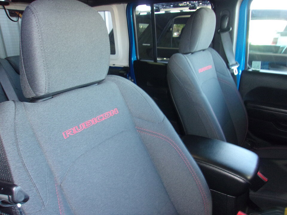 Used 2024 Jeep Wrangler Unlimited Rubicon image 5