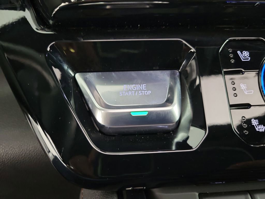 Used 2024 GMC Sierra 1500 AT4 w/ Technology Package image 27