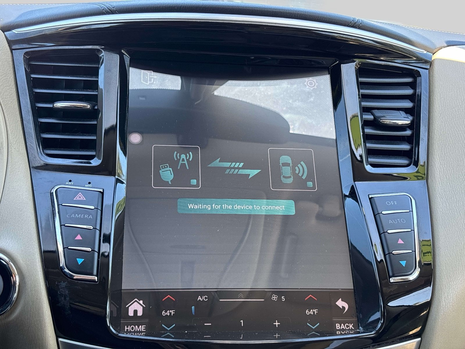 Used 2019 INFINITI QX60 Luxe w/ Essential Package AWD/4WD image 23