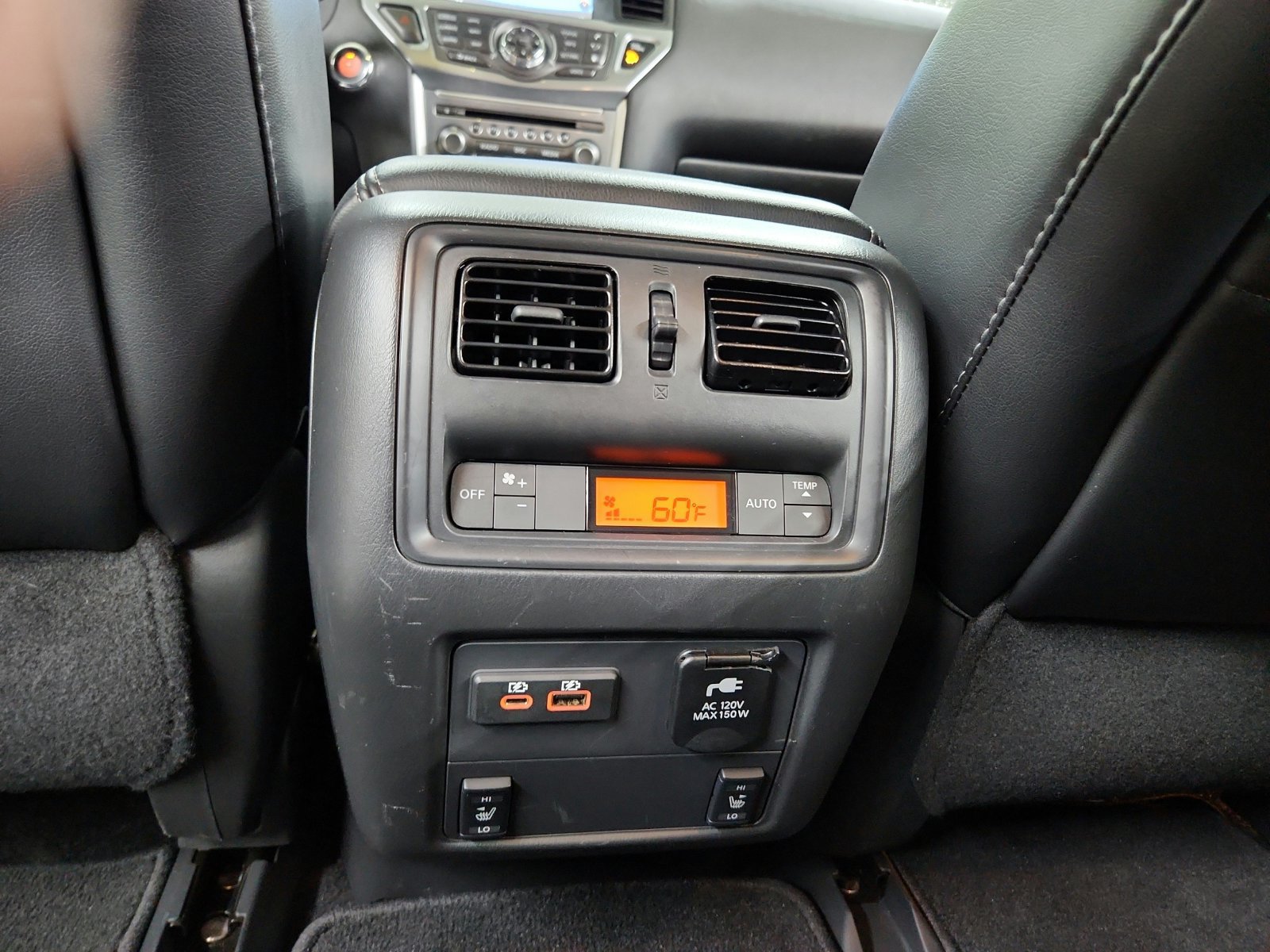 Used 2019 Nissan Pathfinder SL AWD/4WD image 15