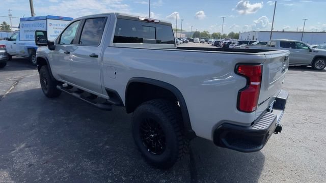New 2026 Chevrolet Silverado 2500 ZR2 w/ LPO, Dark Essentials Package AWD/4WD image 8