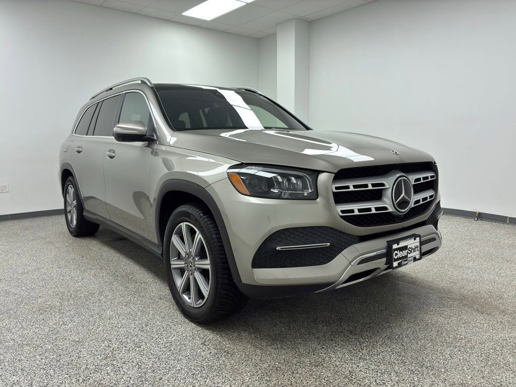 Used 2022 Mercedes-Benz GLS 450 4MATIC image 2