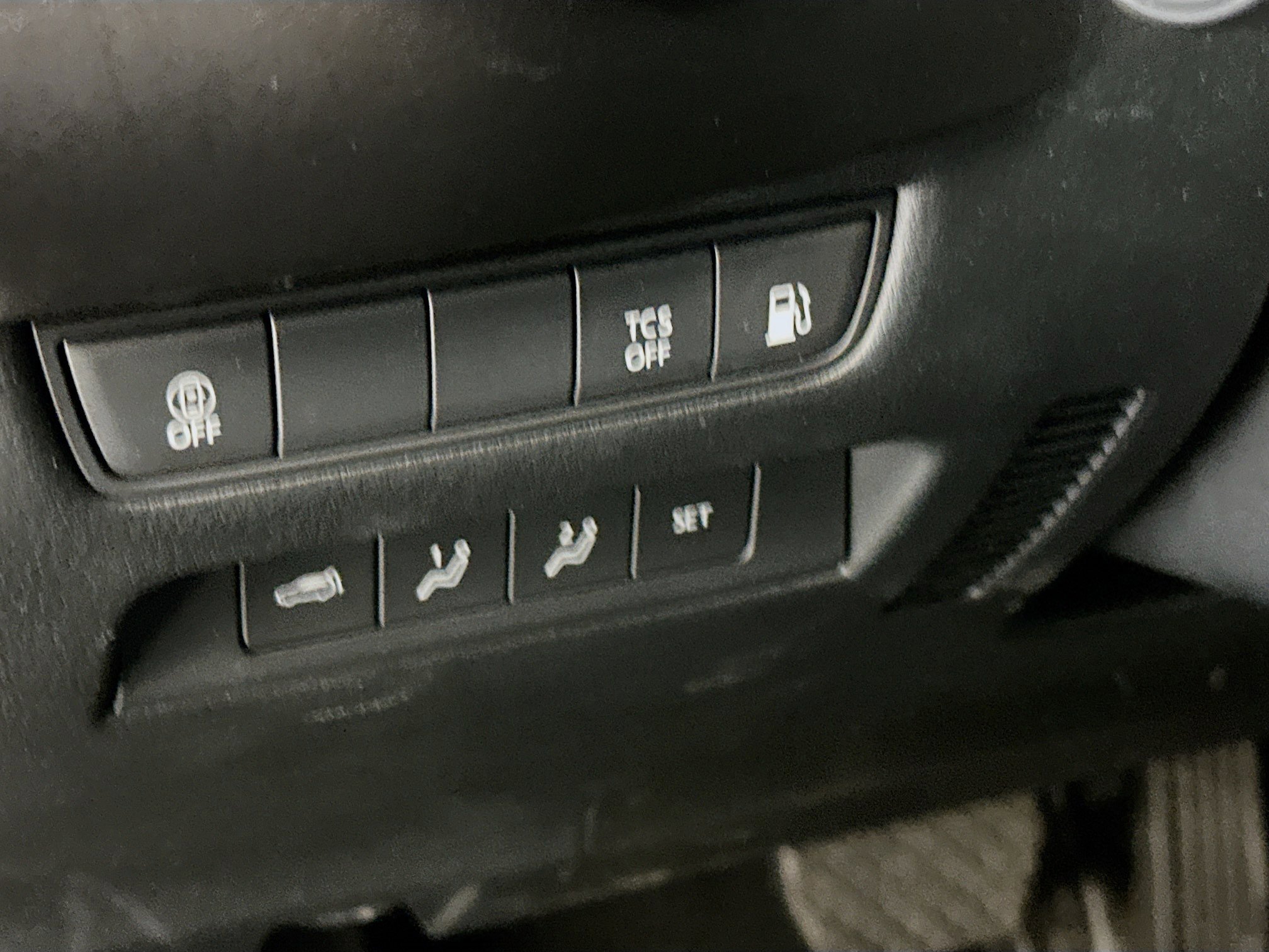 Used 2025 MAZDA CX-50 AWD 2.5 Hybrid w/ Premium Pkg image 17