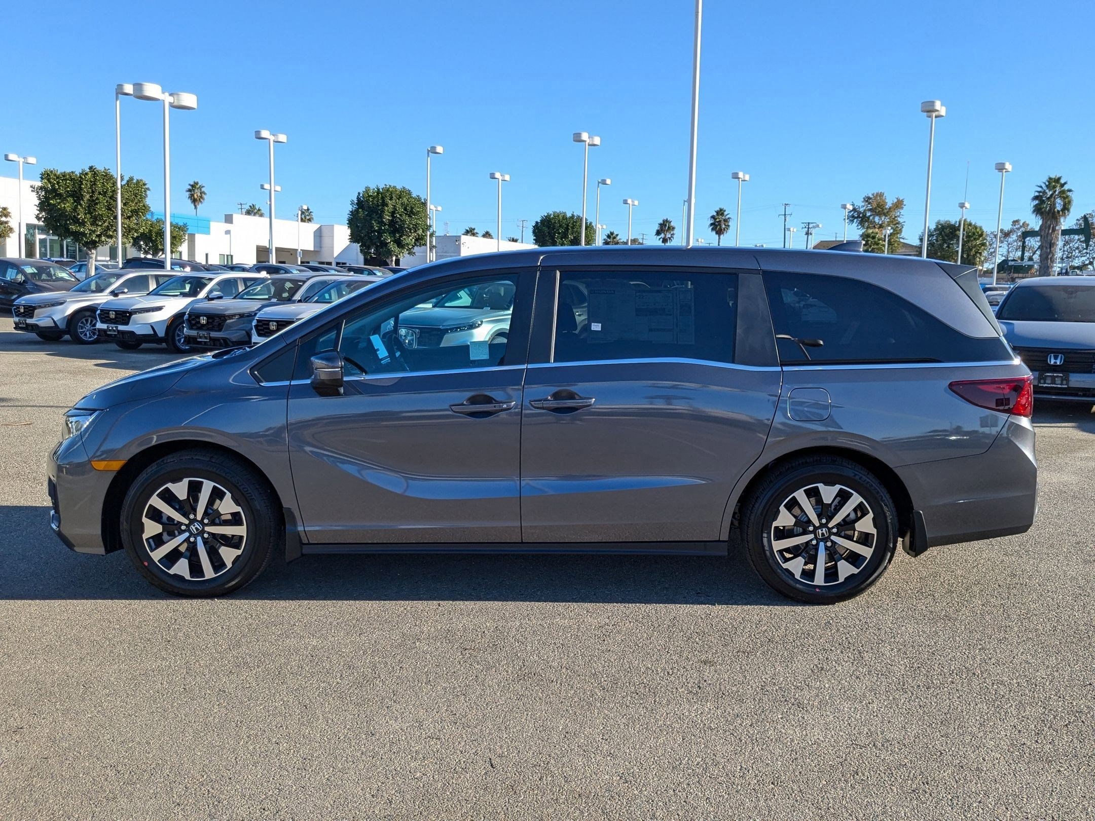 New 2026 Honda Odyssey EX-L image 7