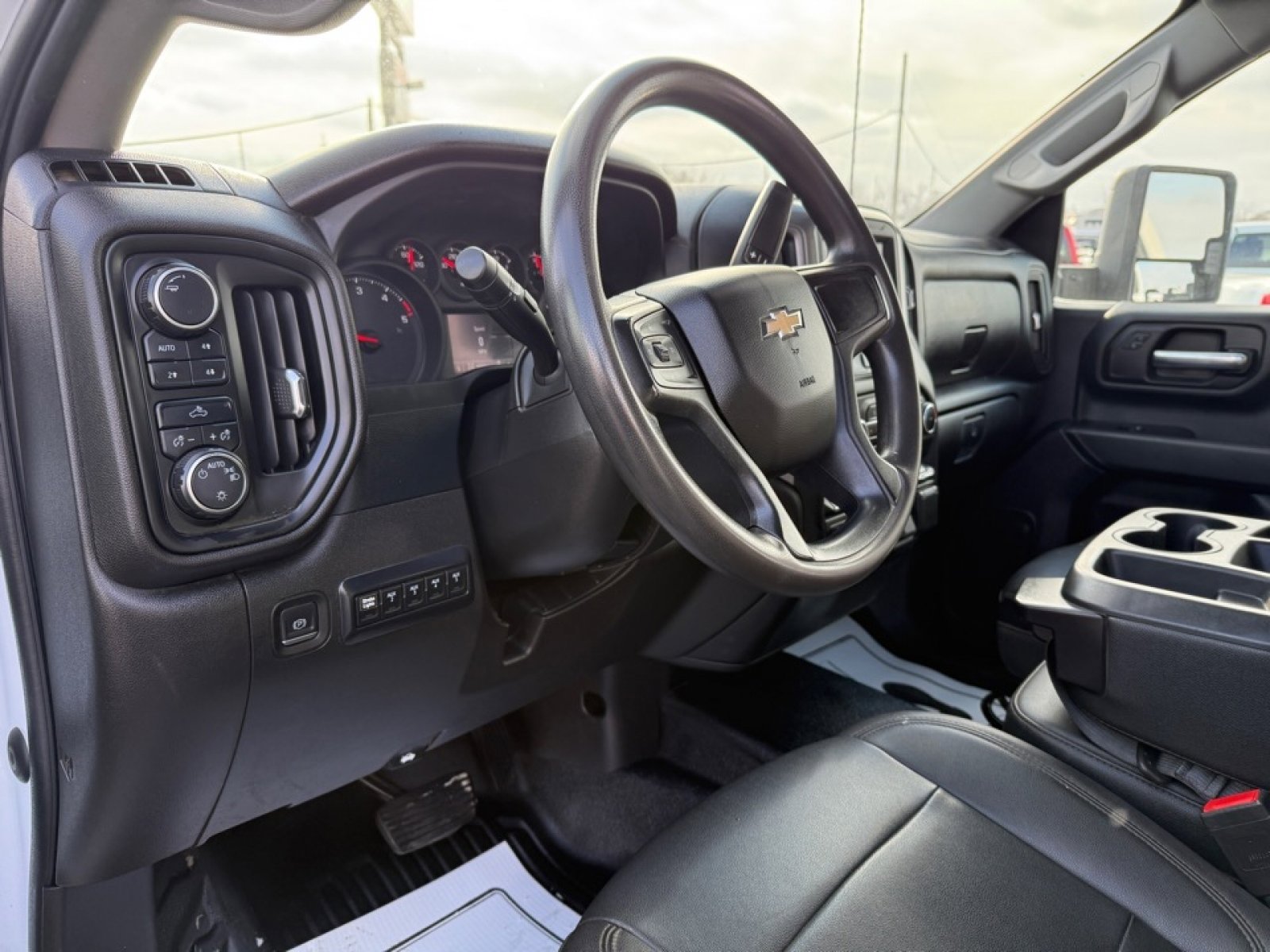 Used 2022 Chevrolet Silverado 2500 W/T w/ WT Fleet Convenience Package image 13