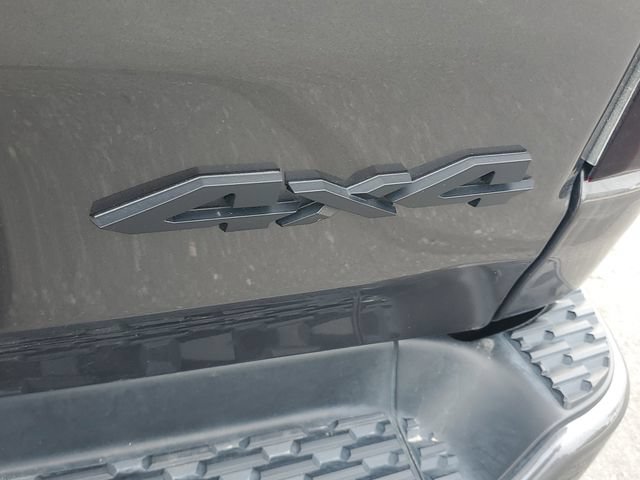 Used 2025 RAM 1500 Big Horn AWD/4WD image 6