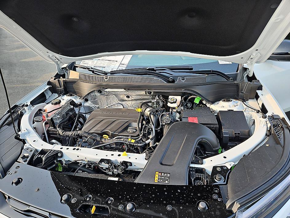 New 2026 Chevrolet Trax ACTIV FWD image 22