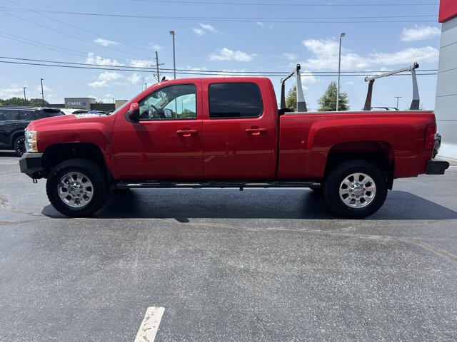 Used 2014 Chevrolet Silverado 2500 LTZ AWD/4WD image 9