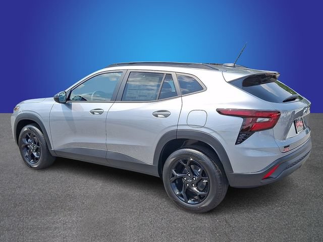 New 2026 Chevrolet Trax LT w/ Sunroof Package FWD image 4