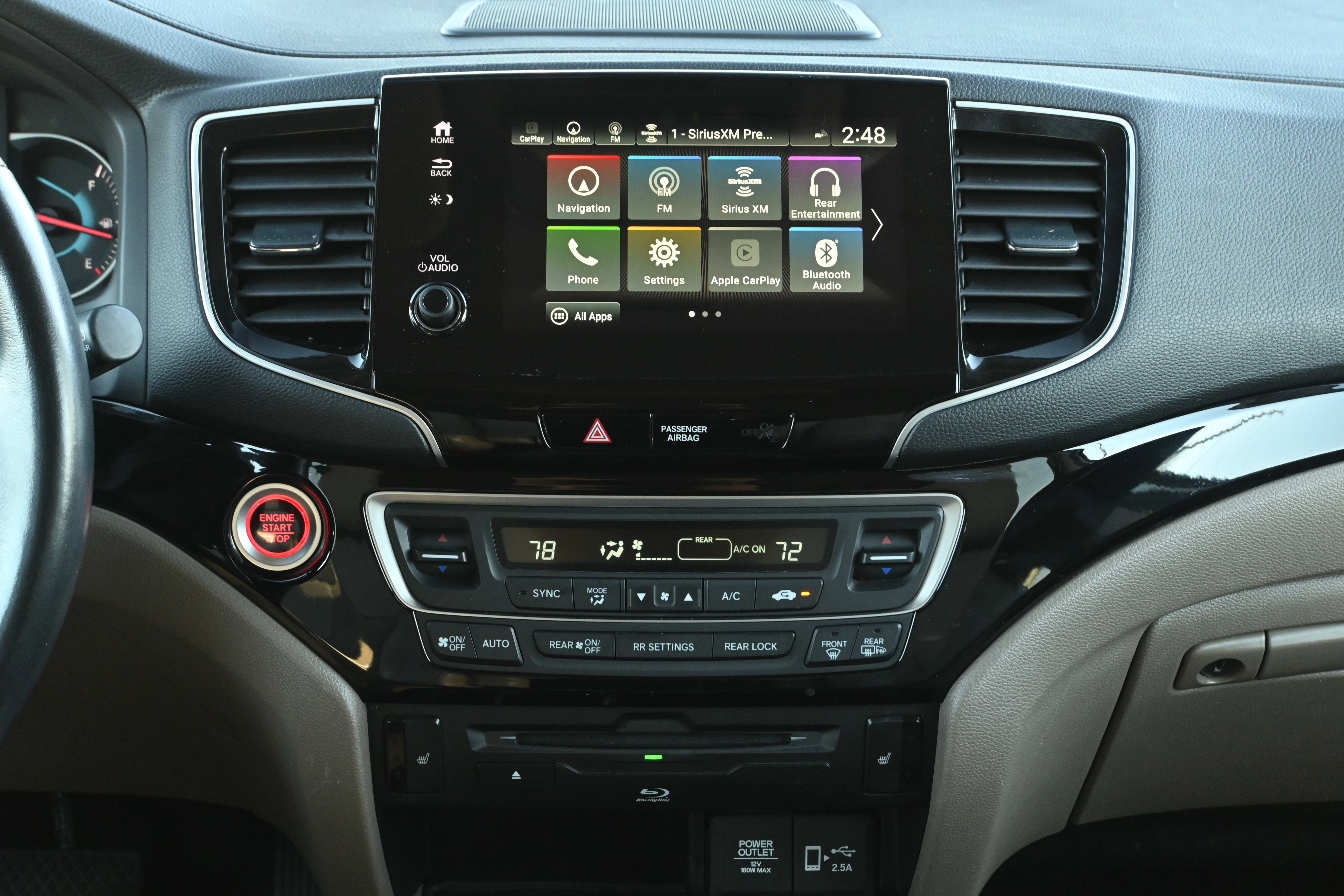 Used 2020 Honda Pilot Touring image 5