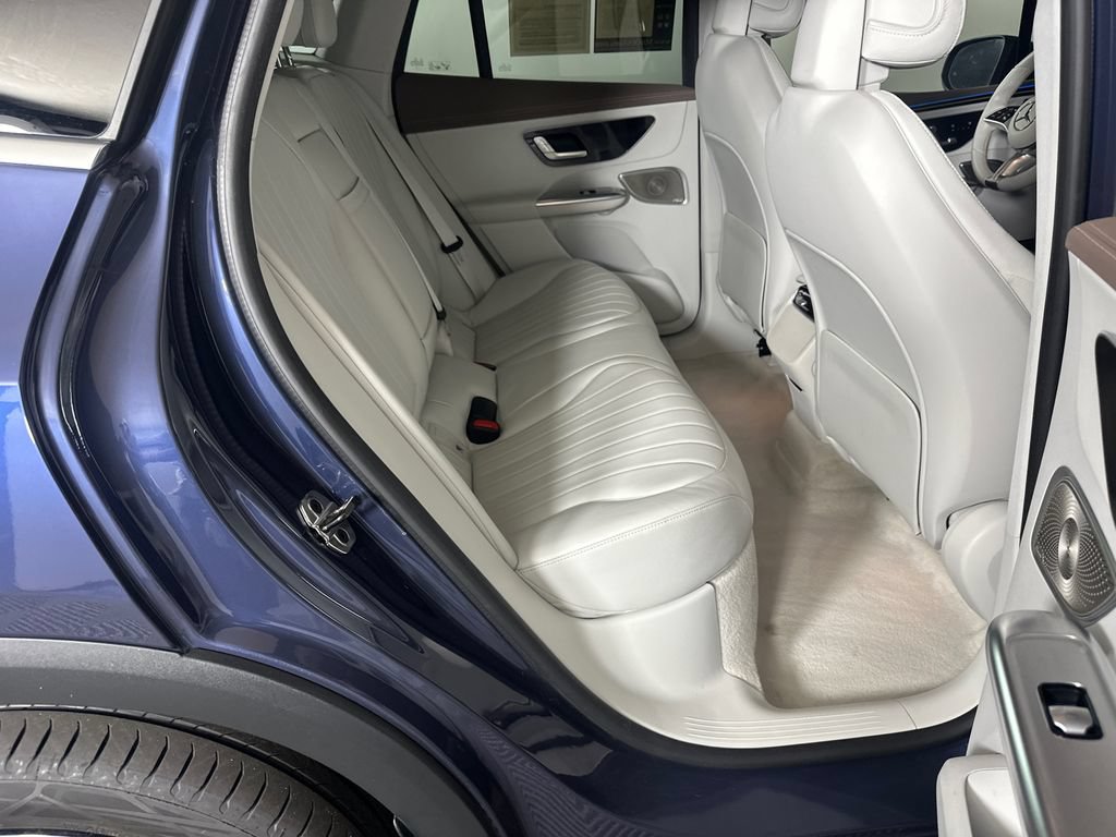 Certified 2023 Mercedes-Benz EQE 350+ SUV image 17