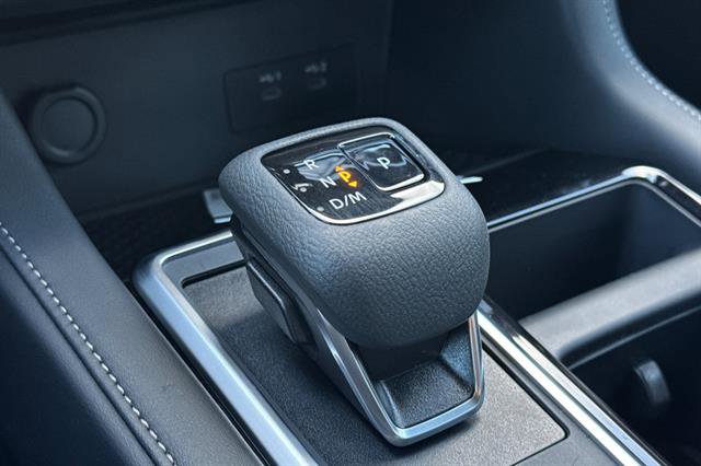 New 2026 Nissan Pathfinder SV image 24