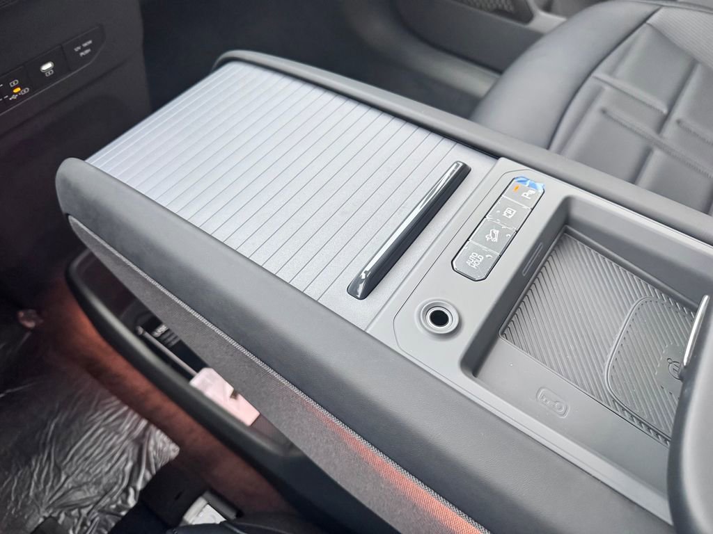 New 2026 Kia EV9 Land w/ Nightfall Edition Package image 19