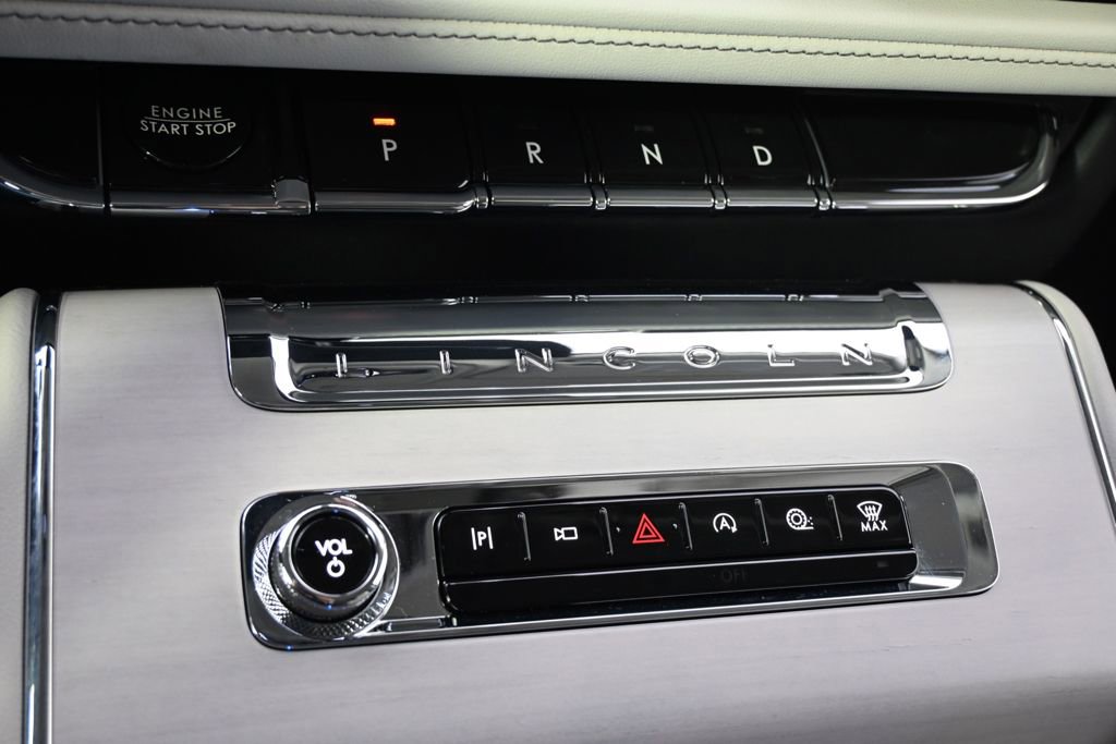 New 2026 Lincoln Aviator Reserve image 32