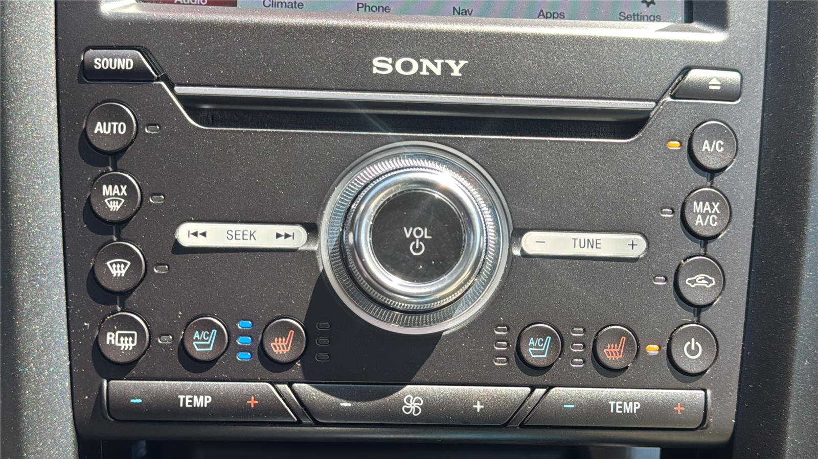 Used 2018 Ford Fusion Titanium AWD/4WD image 20