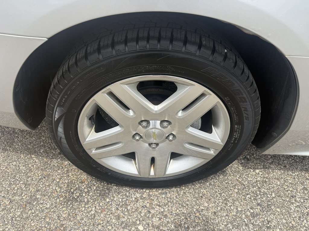 Used 2012 Chevrolet Impala LT FWD image 8