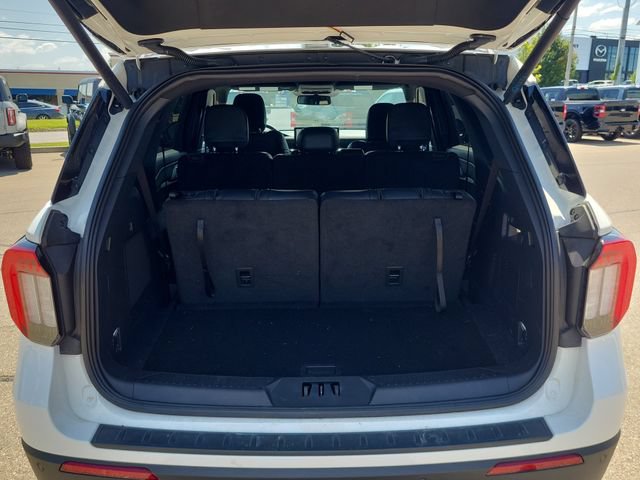 New 2026 Ford Explorer ST-Line w/ Premium Package RWD image 7