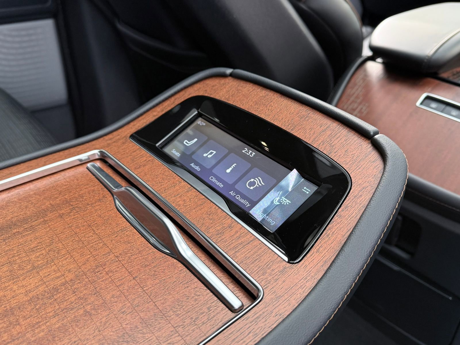 New 2025 Lincoln Navigator Black Label image 17