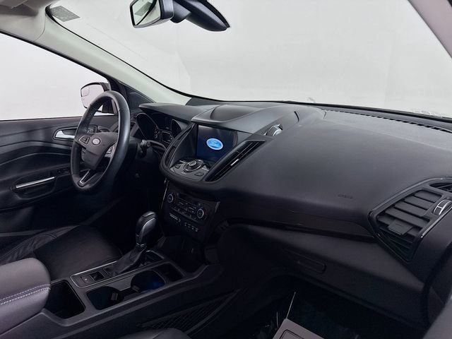 Certified 2019 Ford Escape Titanium w/ U9j03 - Titanium Tow Package image 28