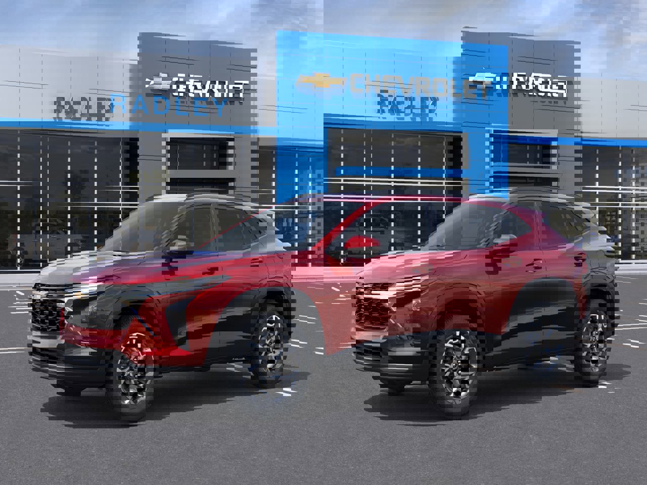 New 2026 Chevrolet Trax LT w/ Sunroof Package image 2