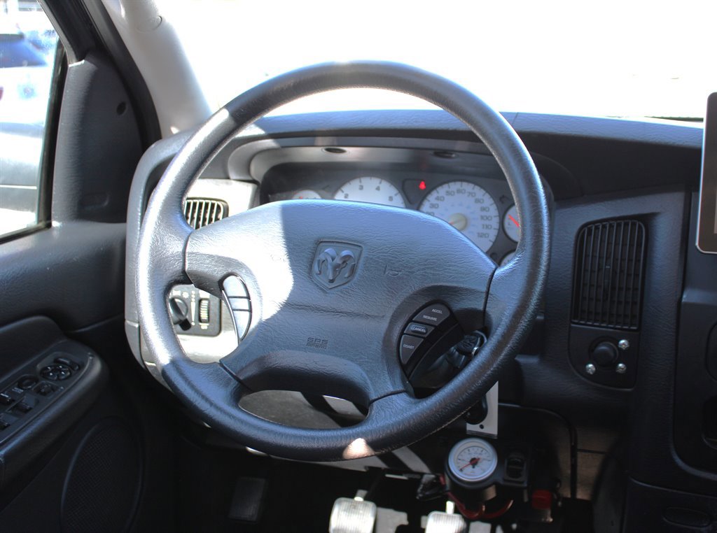 Used 2003 Dodge Ram 2500 Truck ST image 18