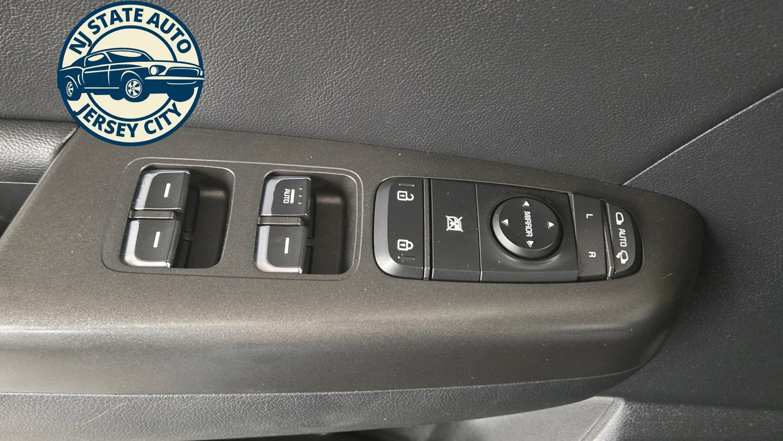 Used 2017 Kia Sportage EX w/ EX Technology Package FWD image 25