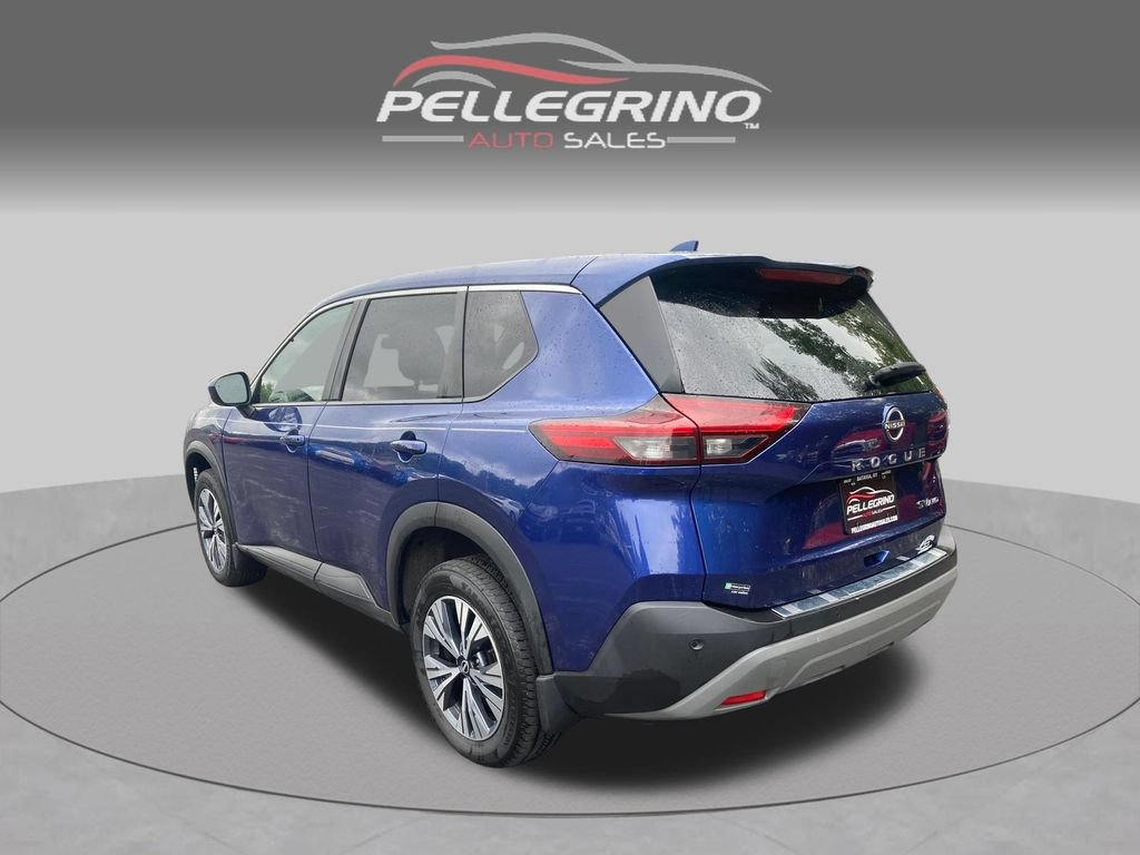 Used 2023 Nissan Rogue SV AWD/4WD image 4