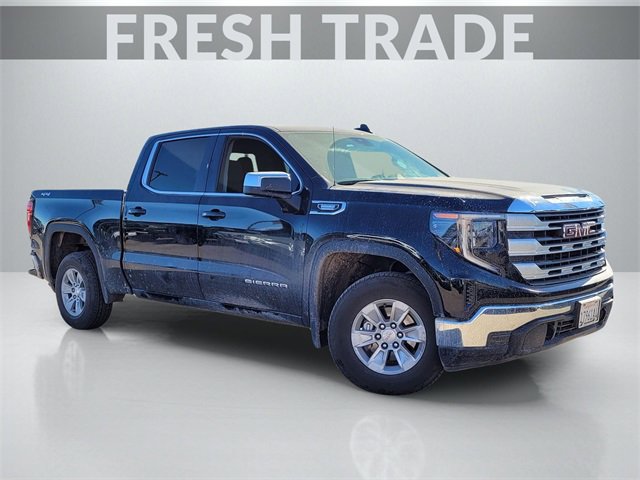 Used 2023 GMC Sierra 1500 SLE image 1