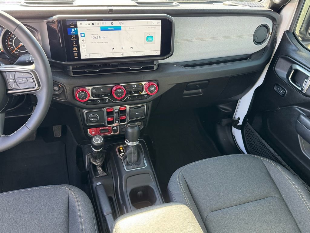 Used 2025 Jeep Gladiator Willys image 14