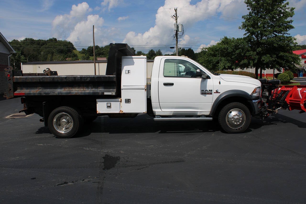 Used 2016 RAM 5500 Tradesman w/ Power & Remote Entry Group AWD/4WD image 6