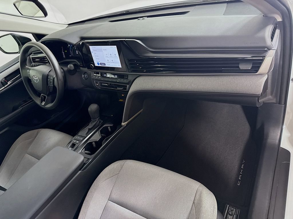 Certified 2025 Toyota Camry LE FWD image 27