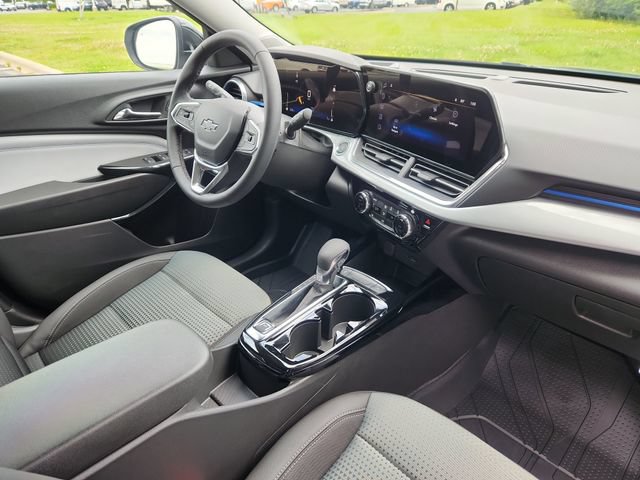 New 2026 Chevrolet Trax LT w/ Driver Confidence Package FWD image 19