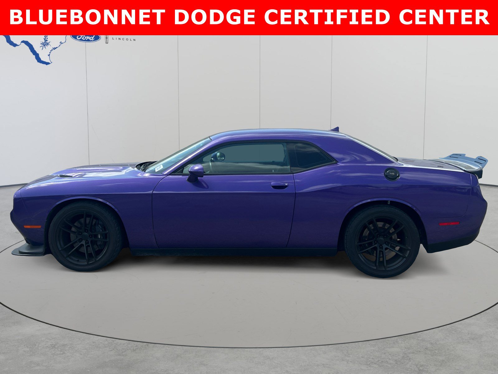 Used 2023 Dodge Challenger R/T Scat Pack w/ Plus Package RWD image 5