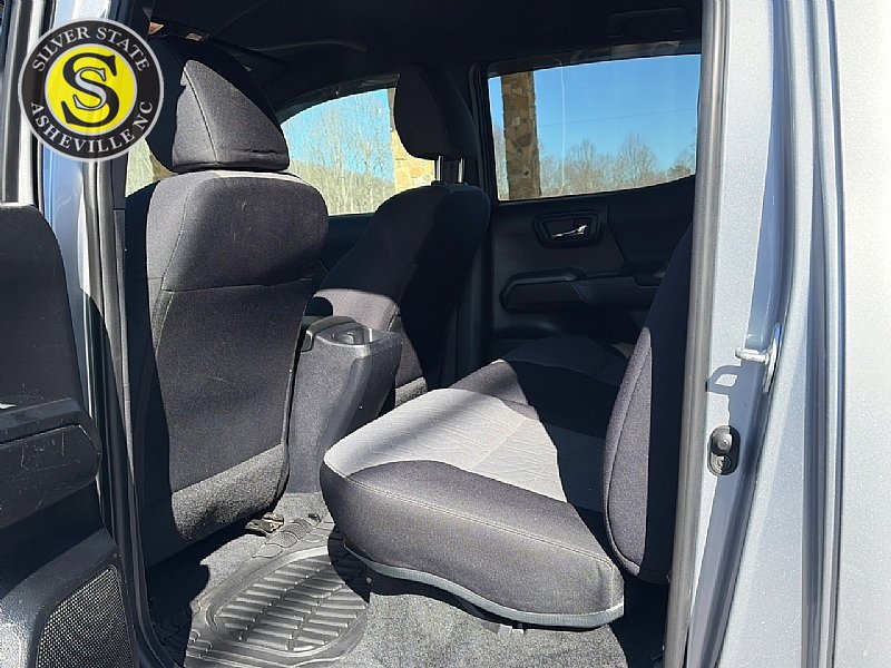 Used 2021 Toyota Tacoma TRD Off-Road image 13