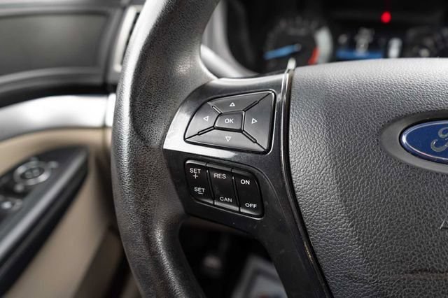 Used 2018 Ford Explorer FWD image 19