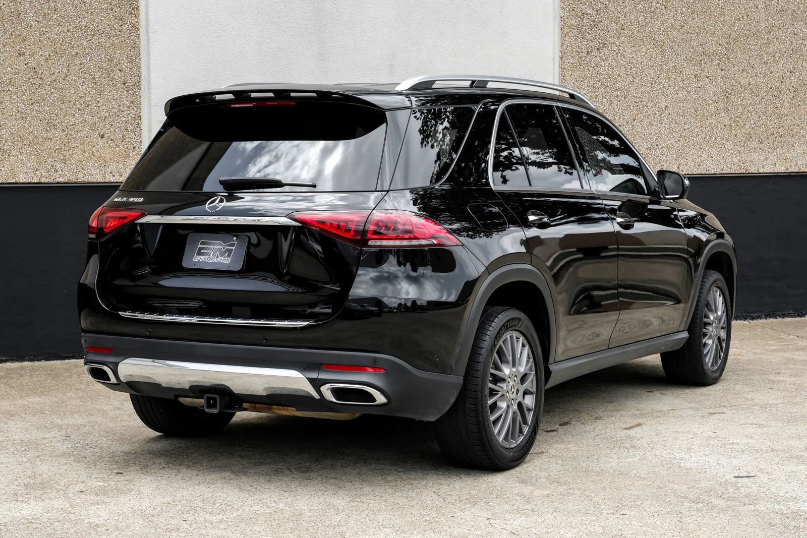 Used 2021 Mercedes-Benz GLE 350 w/ Premium Package image 10