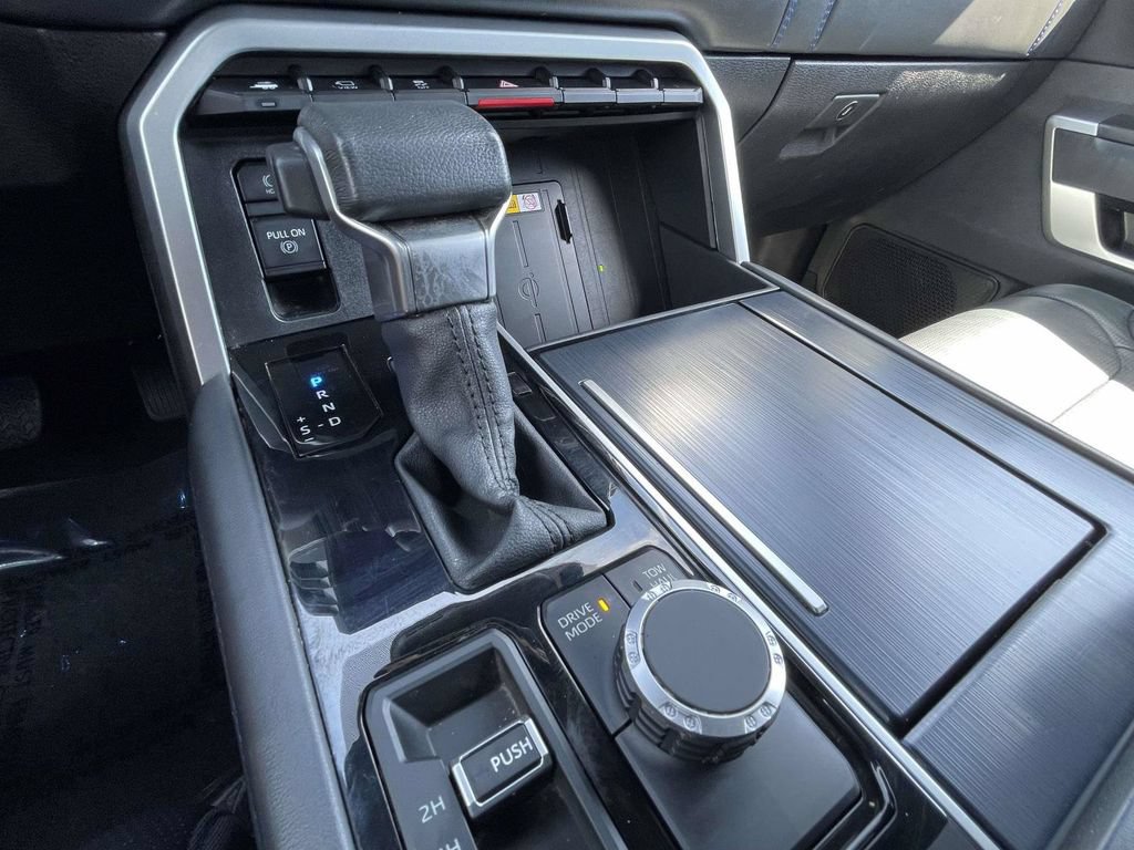 Used 2024 Toyota Tundra Platinum AWD/4WD image 40