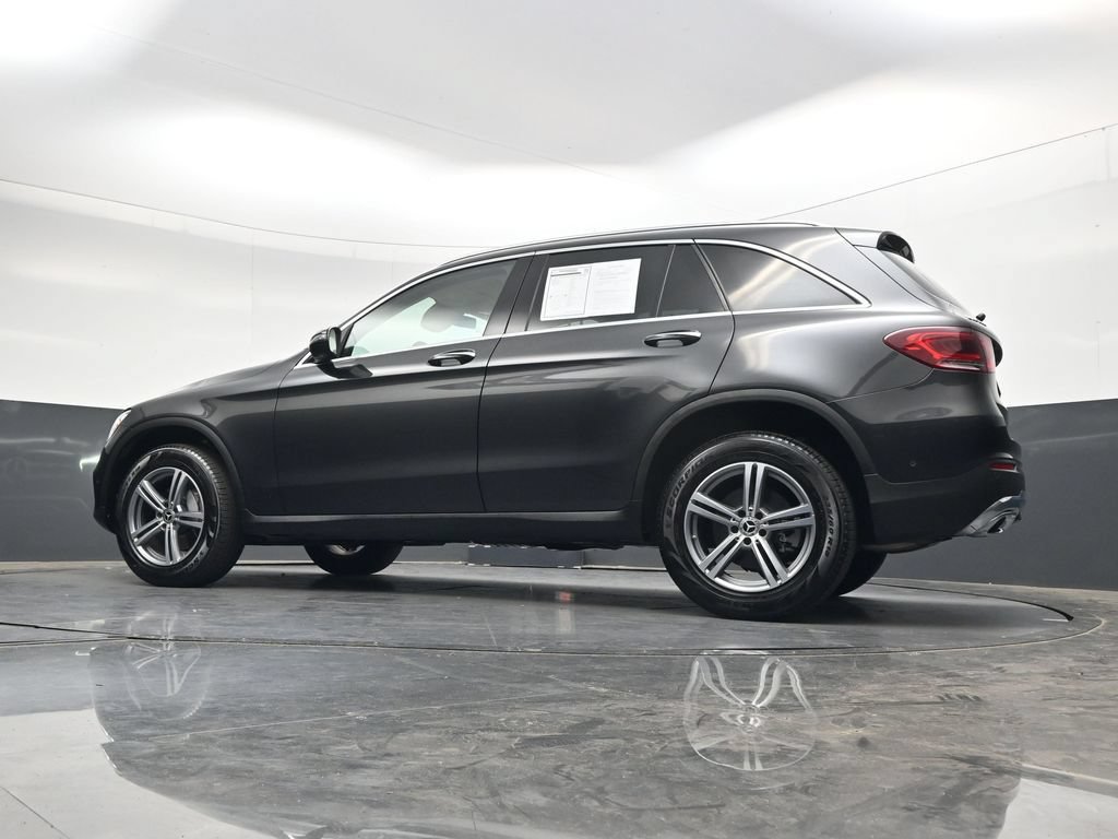 Used 2022 Mercedes-Benz GLC 300 4MATIC w/ Driver Assistance Package image 44
