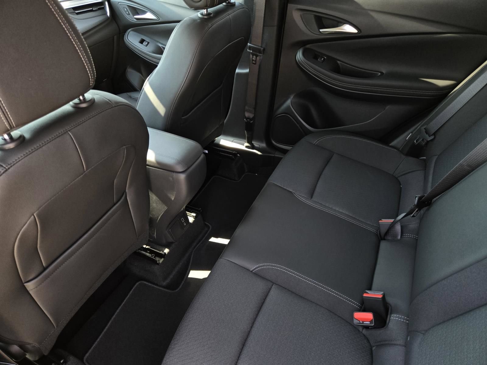 New 2026 Buick Encore GX Preferred FWD image 6