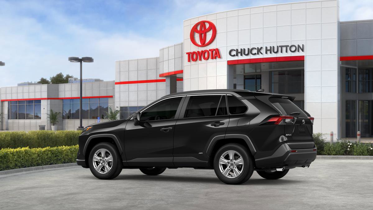 New 2025 Toyota RAV4 LE image 29