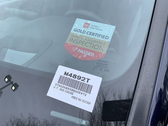 Used 2024 Toyota Grand Highlander AWD Hybrid image 40