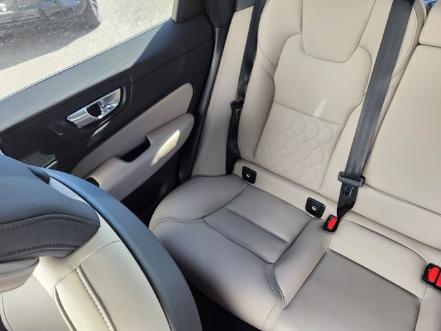 New 2026 Volvo XC60 T8 Plus w/ Climate Package AWD/4WD image 13