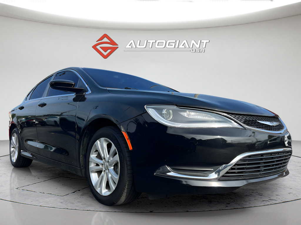 Used 2017 Chrysler 200 Limited Platinum FWD image 11